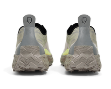 Carica l'immagine nel visualizzatore di Gallery, Norda 001A M Calcite