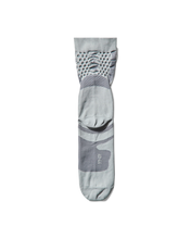 Carica l'immagine nel visualizzatore di Gallery, ROA Bones Logo Q-Skin Technical Crew Socks Light Grey