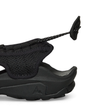 Carica l'immagine nel visualizzatore di Gallery, ROA Arpy Weaved Black