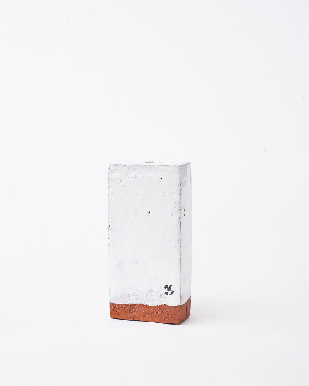 NIKO JUNE A Single Brick Candle L White