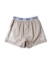 Carica l&#39;immagine nel visualizzatore di Gallery, Aries Lace Print Boxer Shorts