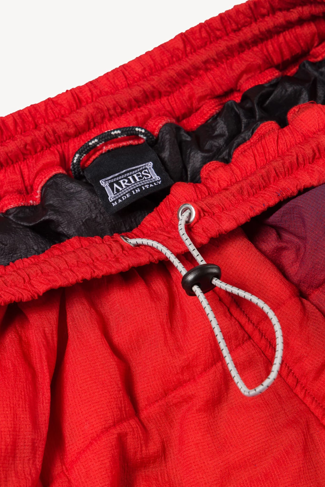 ARIES Padded Liner Pant トラックパンツ Sサイズ 行列のできる ARIES Padded Liner Pant トラックパンツ Sサイズ 行列のできる