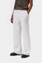 Carica l'immagine nel visualizzatore di Gallery, Carhartt WIP W' Cassie Sweat Pant