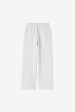 Carica l'immagine nel visualizzatore di Gallery, Carhartt WIP W' Cassie Sweat Pant
