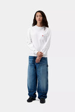 Carica l'immagine nel visualizzatore di Gallery, Carhartt Women’s L/S Pocket Small Heart T-Shirt