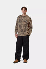 Carica l'immagine nel visualizzatore di Gallery, Carhartt WIP L/S Feather Tree T-Shirt