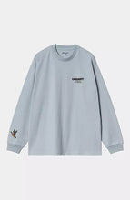 Carica l&#39;immagine nel visualizzatore di Gallery, Carhartt WIP L/S Ducks T-Shirt Misty Sky