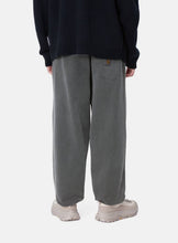 Carica l&#39;immagine nel visualizzatore di Gallery, Carhartt WIP Vista Grand Sweat Pant Graphite (garment dyed)