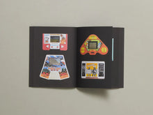 Carica l'immagine nel visualizzatore di Gallery, ELECTRONIC GAMES