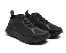 Carica l&#39;immagine nel visualizzatore di Gallery, Norda 001A M Stealth Black
