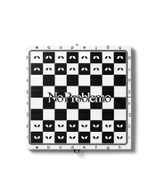 Carica l'immagine nel visualizzatore di Gallery, NP No Problemo Chess Board