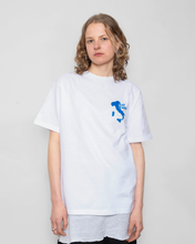 Carica l'immagine nel visualizzatore di Gallery, Public Possession  P.IU P.ASTA T-shirt