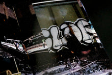 Carica l'immagine nel visualizzatore di Gallery, Sun 16 Zine Issue 07 - STAIN