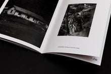 Carica l'immagine nel visualizzatore di Gallery, Sun 16 Zine  Issue 04 - Idola